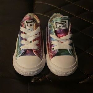 Kids converse